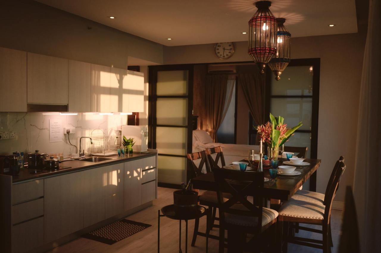 Petronella Suites Apartment @ Jesselton Quay كوتا كينابالو المظهر الخارجي الصورة